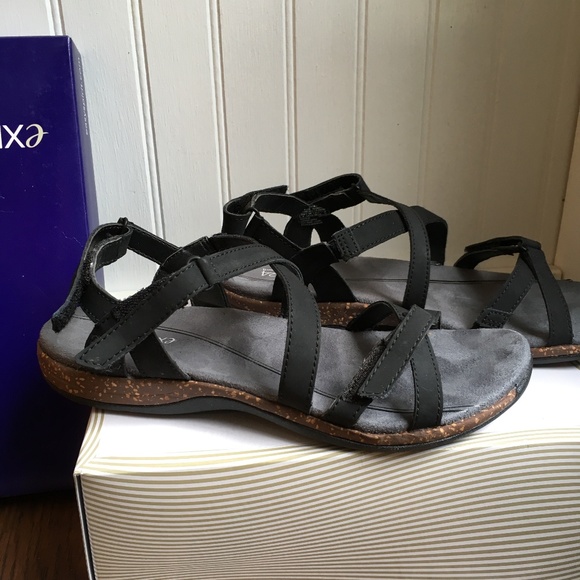 easy spirit explore 24 sandals